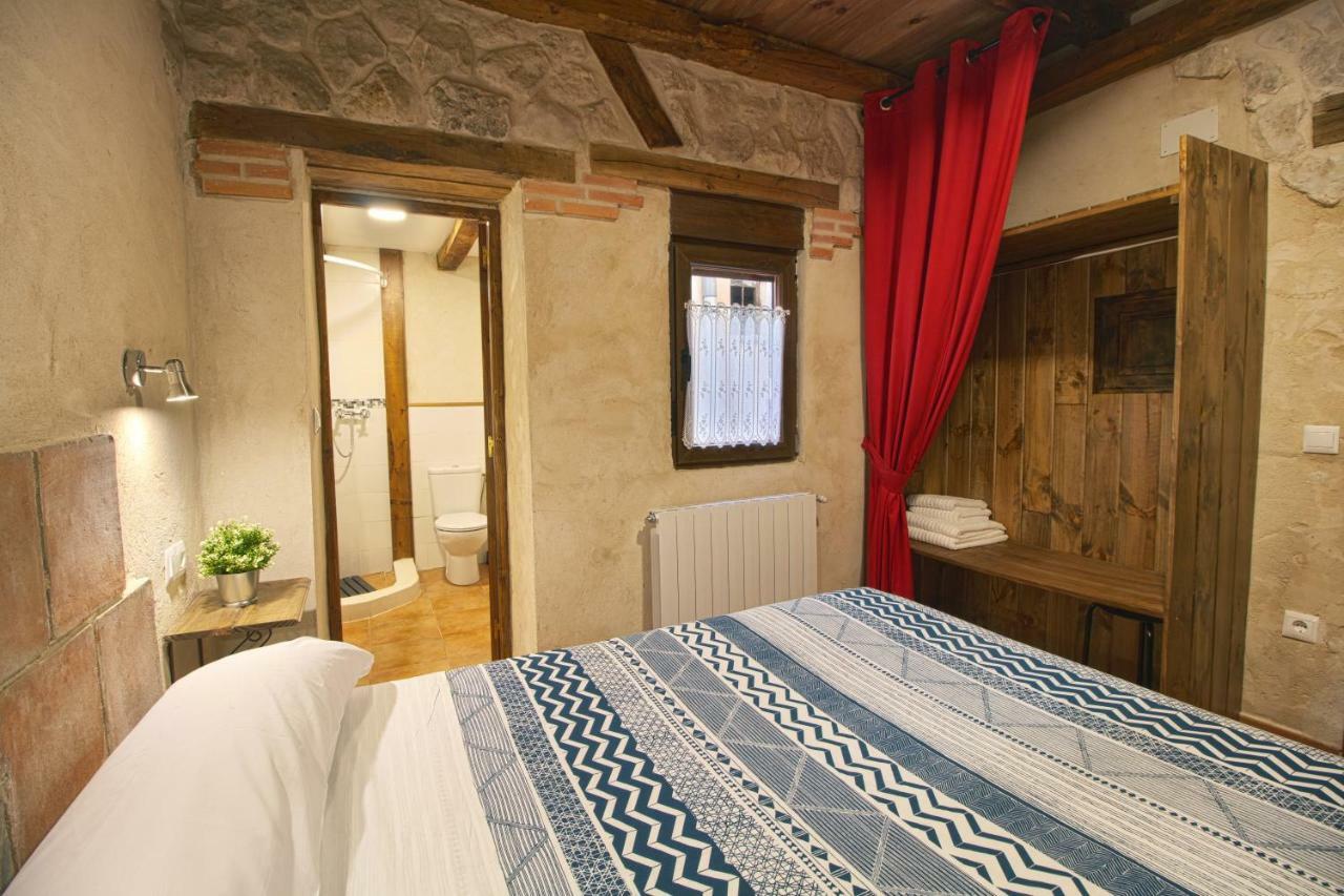 Casas La Muralla De Bodegas Marcos 페냐피엘 외부 사진