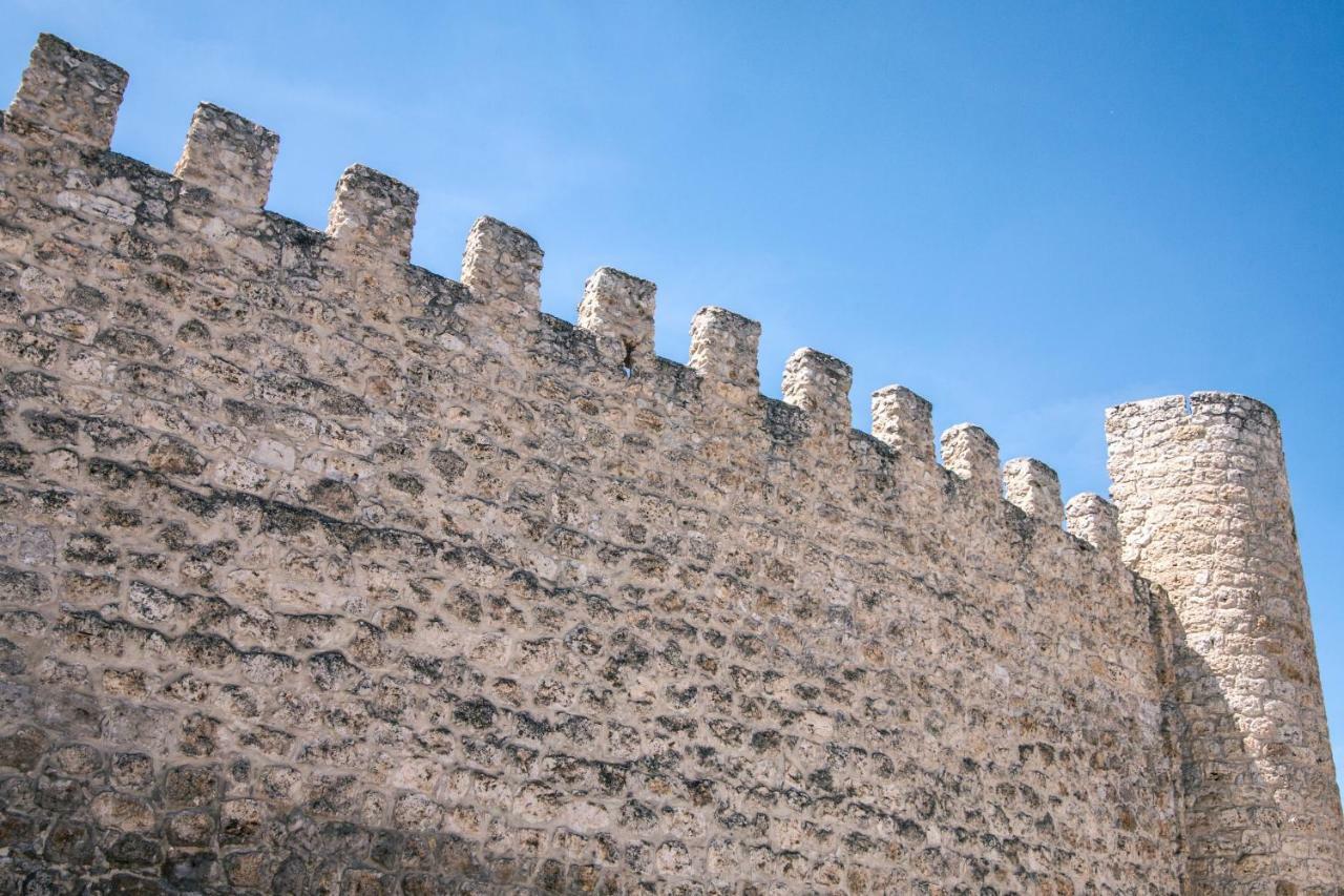 Casas La Muralla De Bodegas Marcos 페냐피엘 외부 사진